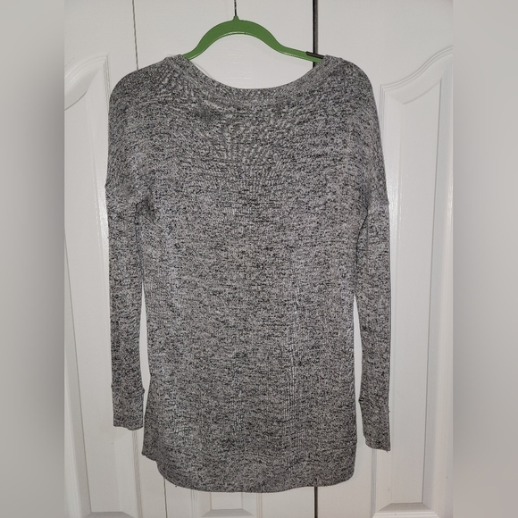 GARAGE soft knit long sleeve shirt - Picture 2 of 2